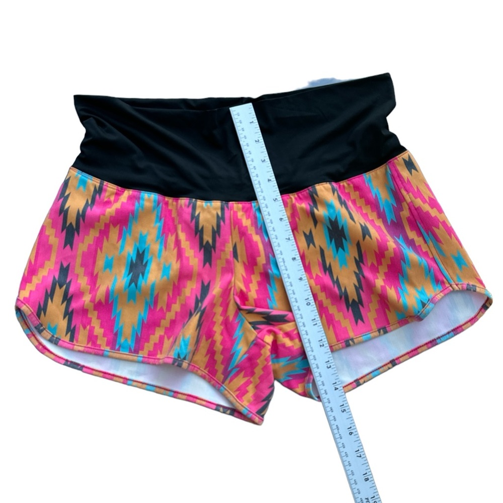 CRAZY TRAIN “Bold Board Shorts” Aztec print pink and gold Size Large NWT - Picture 7 of 7